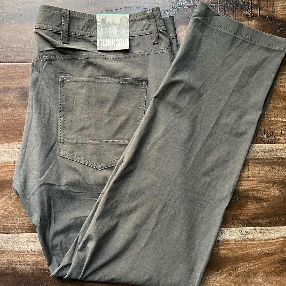 LINKSOUL Men’s 5 Pocket Boardwalker Pants. Size 38Wx32L